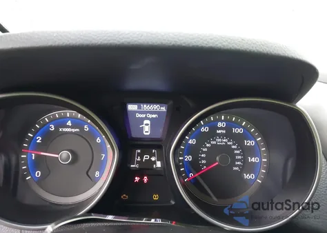 2014 Hyundai Elantra Gt from USA, damaged, VIN KMHD35LH9EU225939